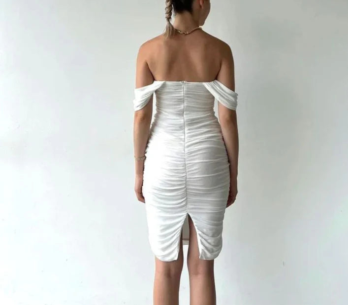 Luolandi Sheath Off Shoulder Elegant Cocktail Dress Fashion Homecoming Dress Simple Party Dress